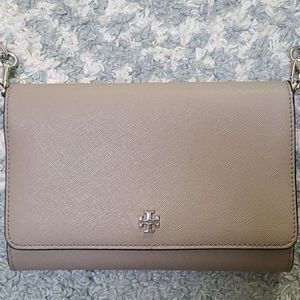 Tory Burch Robinson Wallet on Chain